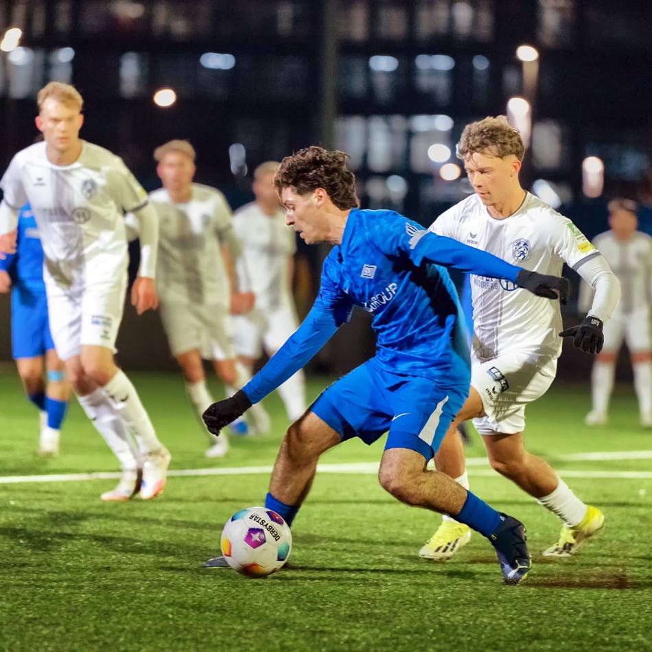 Sieg im Testspiel: Die SFB steigern sich gegen Regionalligist Velbert