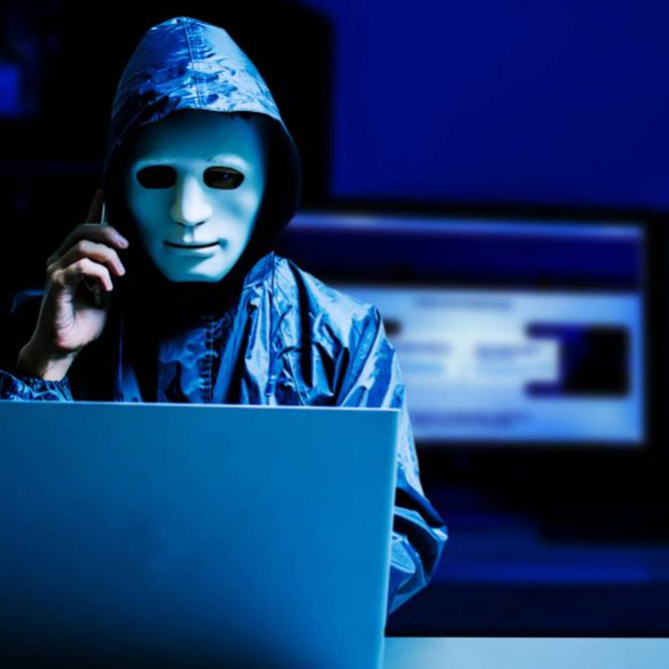 Dreiste Tat in Radevormwald: Seniorin übergibt Betrügern fünfstellige Summe