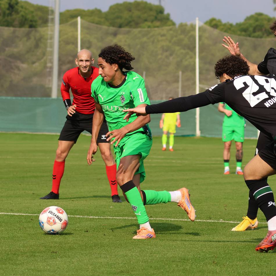 Testspiel in Belek: Borussias 0:3 gegen Hannover, eine neue Honorat-Rolle und Mohyas Status-Upgrade