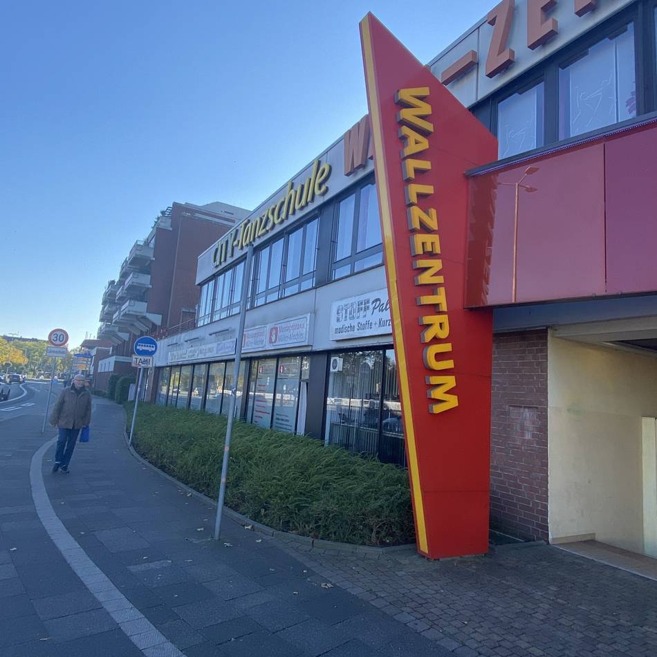 Familienunternehmen in Moers: Wie die City-Tanzschule in die Zukunft investiert