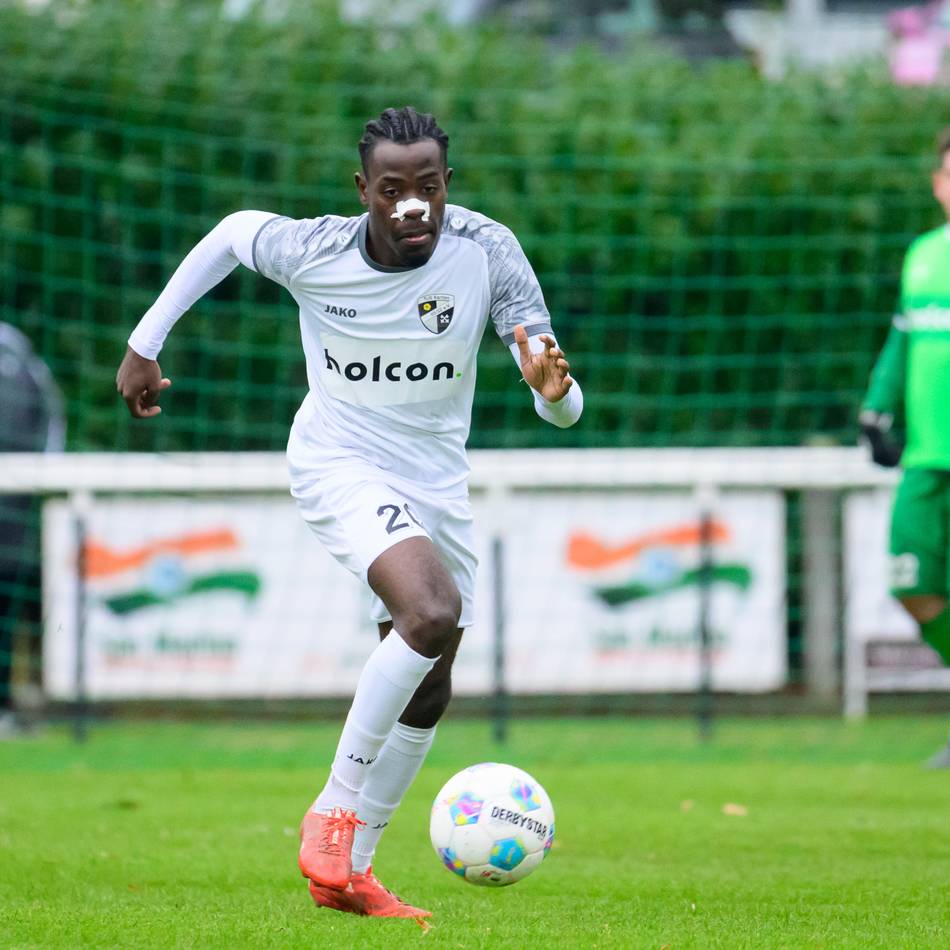 Xanten gewinnt Testspiel 3:1: Erfolgreiche Generalprobe mit Kimbakidila-Doppelpack