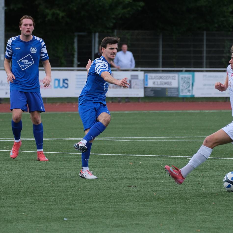 Winterpause ist vorbei: Der SV Hösel hat mit Mettmann noch eine Rechnung offen