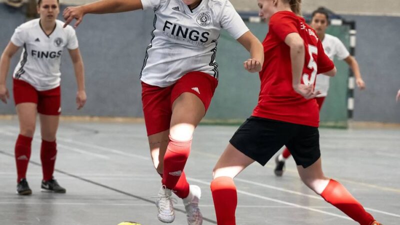 In der KAG-Sporthalle: Futsal-Meisterschaft in Langenfeld feiert eine Premiere