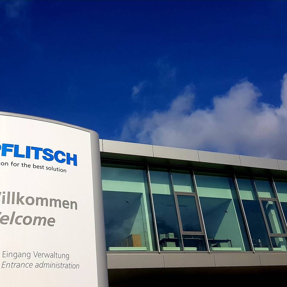 Wirtschaft in Hückeswagen: Pflitsch ehrt Mitarbeiter für lange Betriebszugehörigkeit