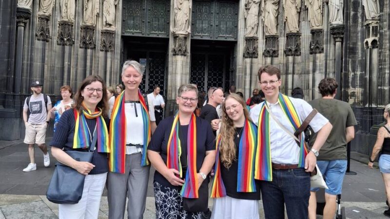 Katholische Kirche in Mettmann und Wülfrath: AG Regenbogenkirche bittet per Umfrage um Feedback