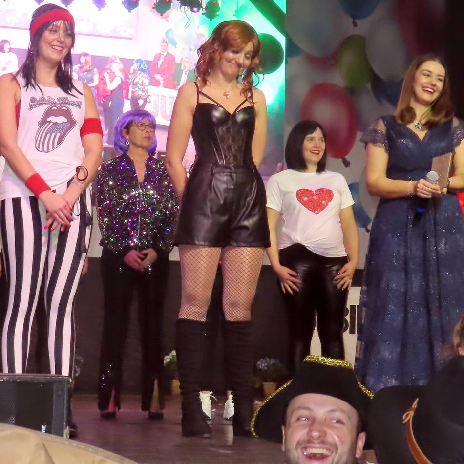 90-jähriges Jubiläum: Ausgelassene Show der KG Fidele Heide