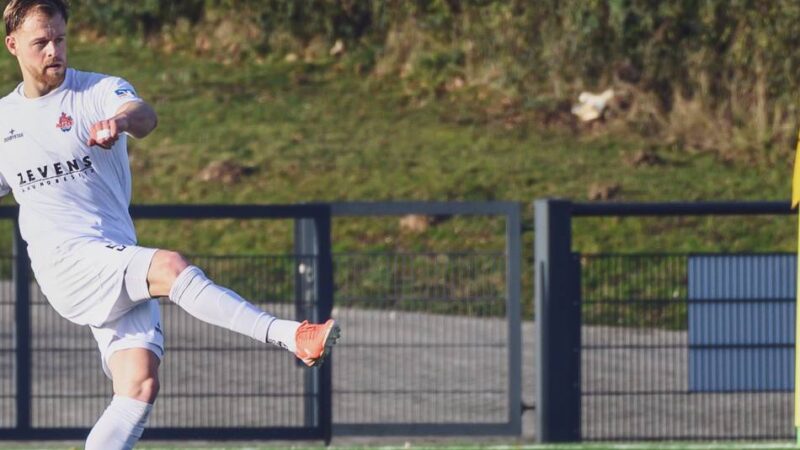 Beim 2:1 gegen U 19 des MSV Duisburg: 1. FC Kleve testet eine talentierte Verstärkung für die Abwehr