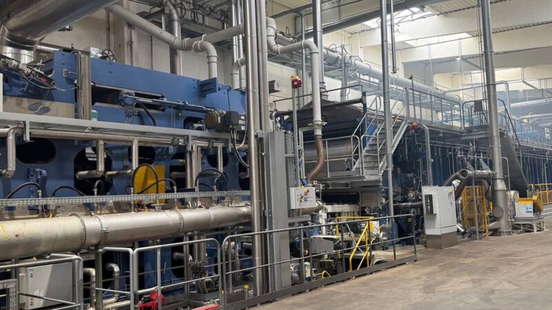 Projekt in Wismar läuft mustergültig: Siempelkamp modernisiert Plattenproduktion in Rekordzeit