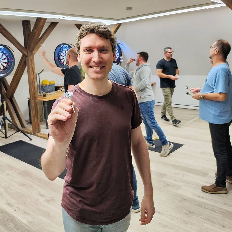 Verein etabliert weitere Sportart: Das Darts-Fieber erfasst Meerbusch