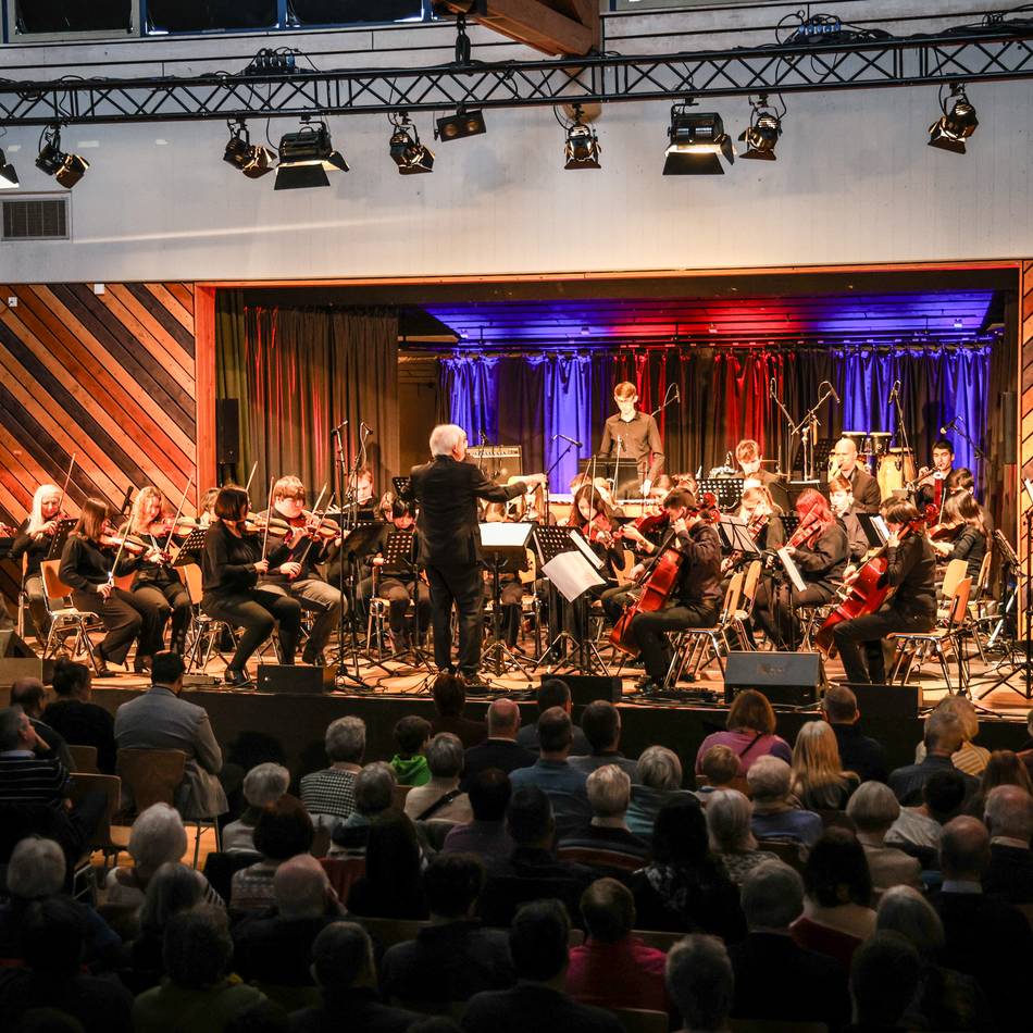 Klangvoller Start ins neue Jahr: Neujahrskonzert in Jüchen begeisterte 500 Besucher