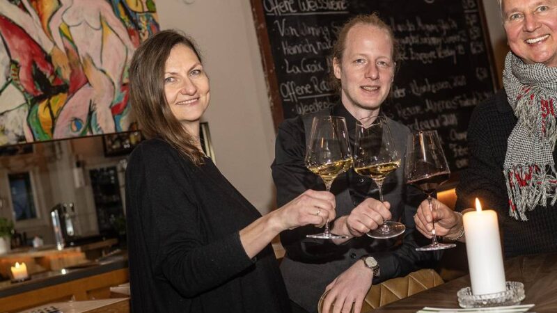 Weinbar in der Düsseldorfer Altstadt: Aus Alt mach Neu – Bar Coco Cherie hat neu eröffnet