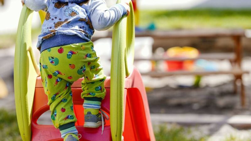 Was Mönchengladbacher zahlen: So teuer ist ein Kita-Platz im NRW-Vergleich