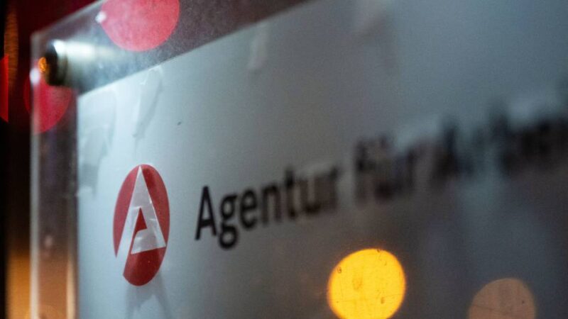 Entwicklung im Kreis Wesel: Sinkende Temperaturen – steigende Arbeitslosigkeit