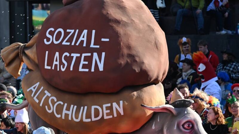 1,34 Millionen Euro für Hückeswagen vom Land: Kämmerin: „Altschuldenentlastung hilft nur wenig“