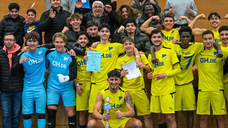 Junioren-Hallenstadtmeisterschaft: Der 1. FC Mönchengladbach ist Stadtmeister bei den A-Jugendlichen