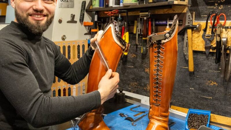 Handwerk mit Leidenschaft: Reitstiefel aus Kleinbouslar für die ganze Welt