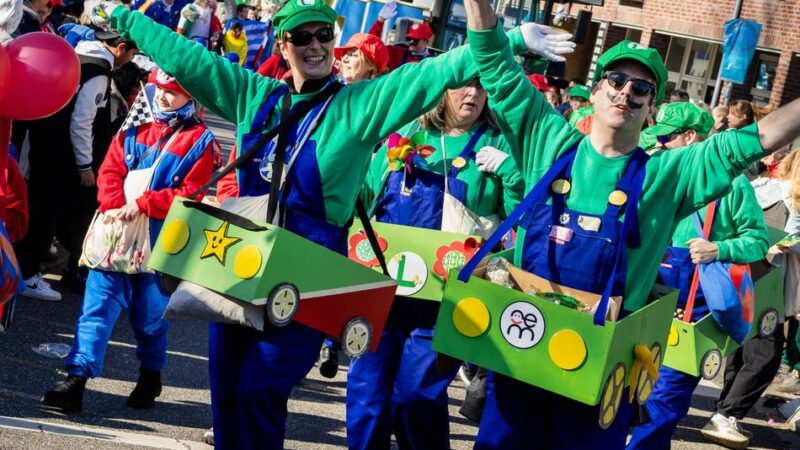 Karneval in Erkelenz: Warum der Rosenmontagszug nicht über den Markt führt