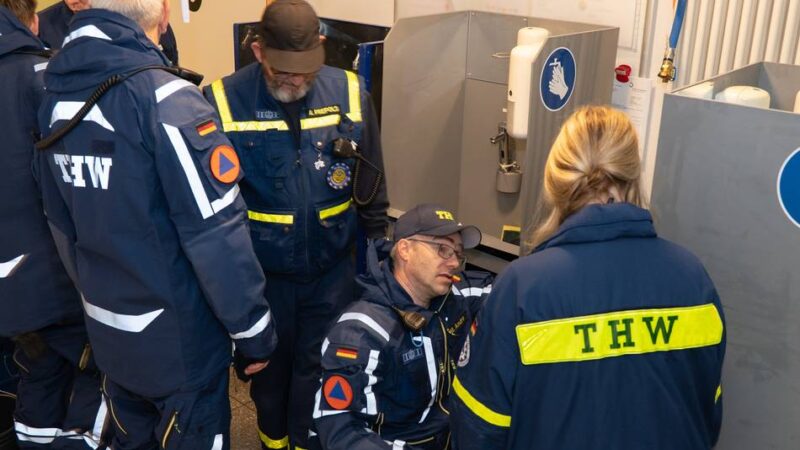 Notfall in Wegberger Senioreneinrichtung: THW stellt Versorgung der Bewohner nach Wasserrohrbruch sicher