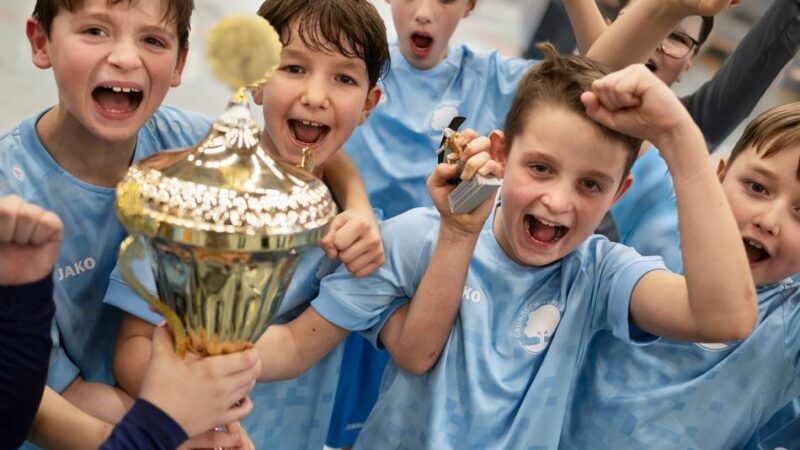 Fußballturnier in Langenfeld: Grundschule Wiescheid gewinnt den 26. Stadtwerke-Cup