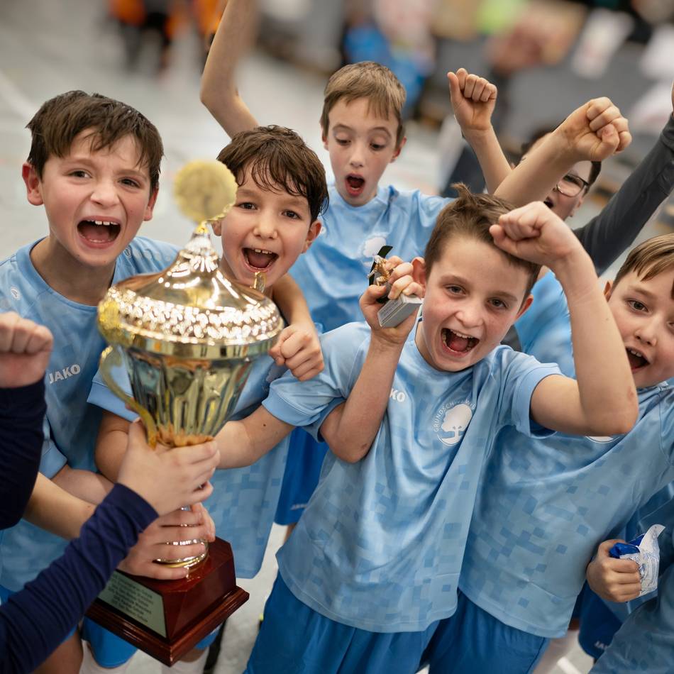 Fußballturnier in Langenfeld: Grundschule Wiescheid gewinnt den 26. Stadtwerke-Cup