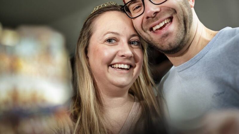 Hausbesuch in Baumberg: Wie René und Christina zum Monheimer Prinzenpaar wurden