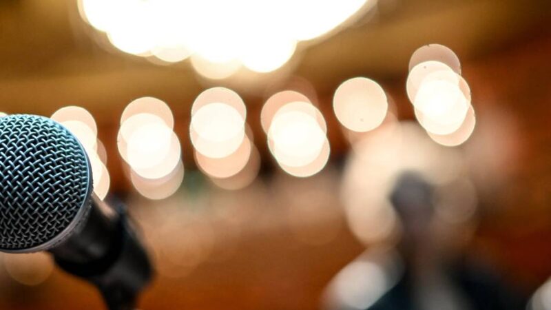 In Ratingen: Poetry Slam kehrt zurück