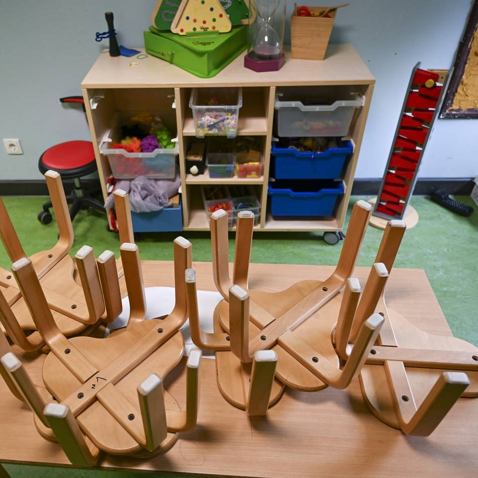 Immer wieder schließen Gruppen: Kita-Krise im Kreis Kleve – „Die Situation ist eine große Belastung“