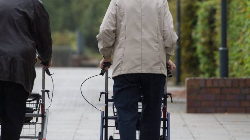 Neue Selbsthilfegruppe in Ratingen: Trotz Altersbeschwerden mitten im Leben