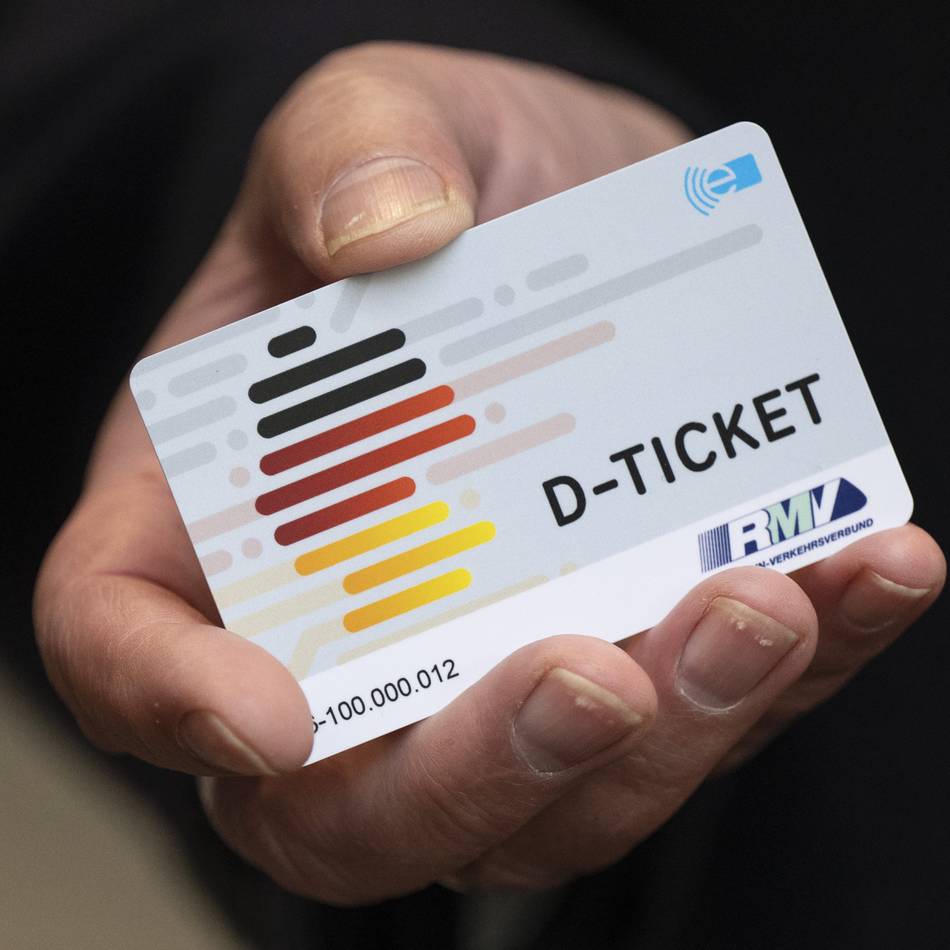 Im Kreis Kleve: NGG fordert günstigeres Deutschland-Ticket für Azubis