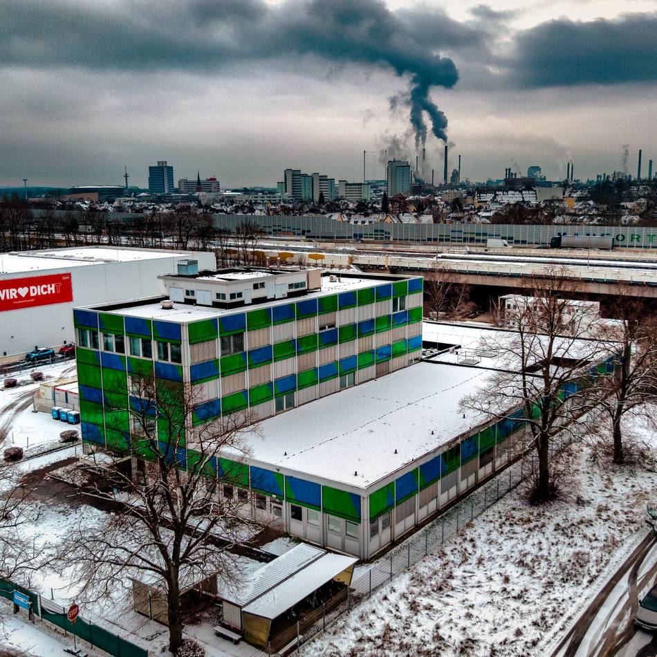 Unterbringung in Leverkusen kostet Millionen: Stadt gibt Flüchtlingsunterkunft in Bürrig auf