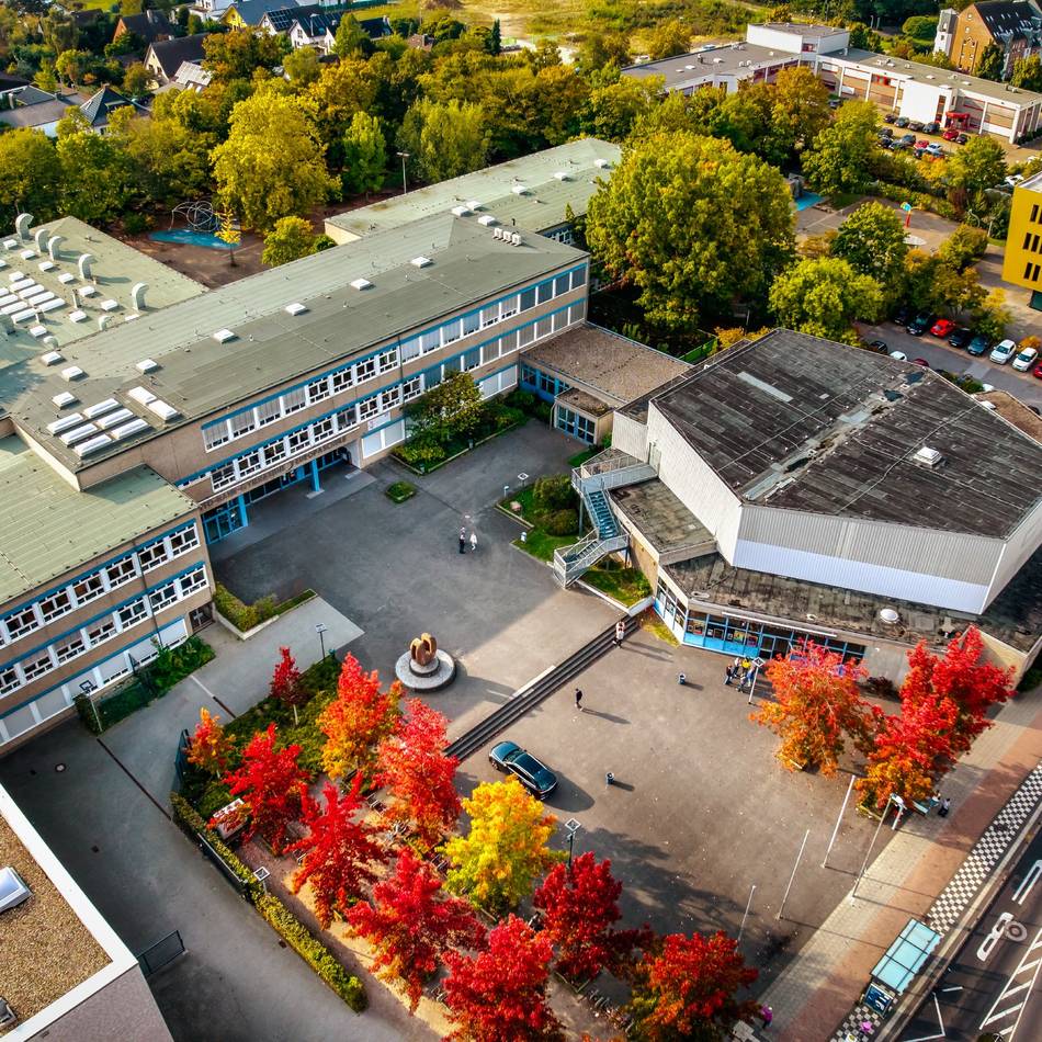 20 Jahre gelebtes Europa: Monheimer Otto-Hahn-Gymnasium feiert Schüleraustausch mit England