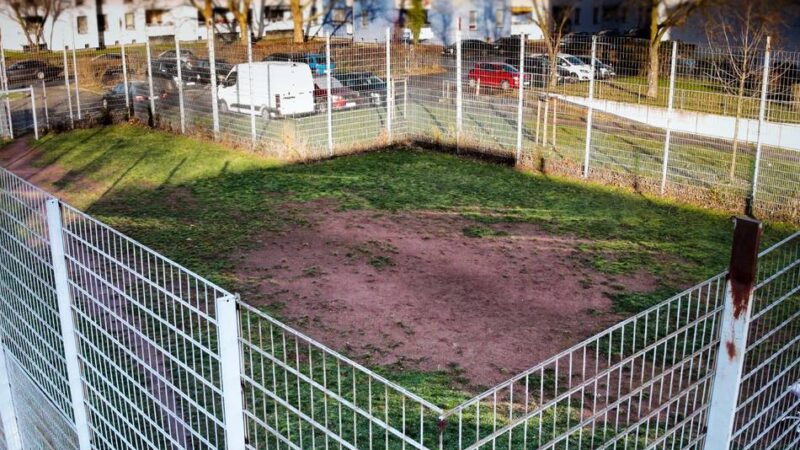 Freizeit in Monheim: Eine Petition für die Sanierung der LEG-Bolzplätze läuft