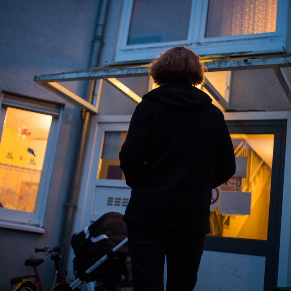 Sicherheit für Opfer in Meerbusch: Mehr Schutzräume für gewaltbedrohte Frauen gesucht