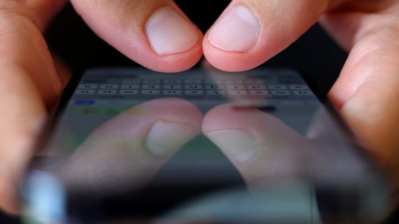 Überweisung per Handy: Betrug mit Spenden für Behinderte – neue Masche im Kreis Kleve