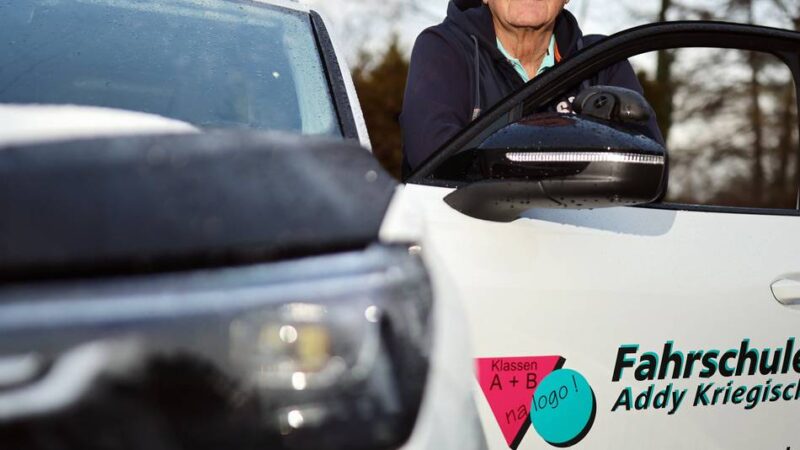 Anmeldeflaute bei Fahrschulen nach Minister-Ankündigung: „Schlimmer als bei Corona“