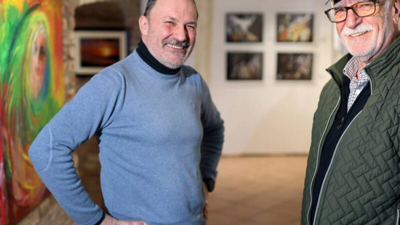 54 Künstler zeigen rund 100 Werke: Große Mitgliederausstellung im Kunsthaus Mettmann