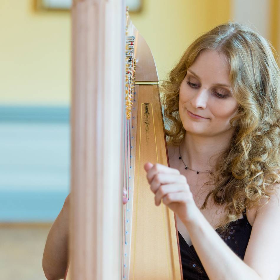 Sonntagsklänge in Brüggen: Mit Harfenmusik entspannen
