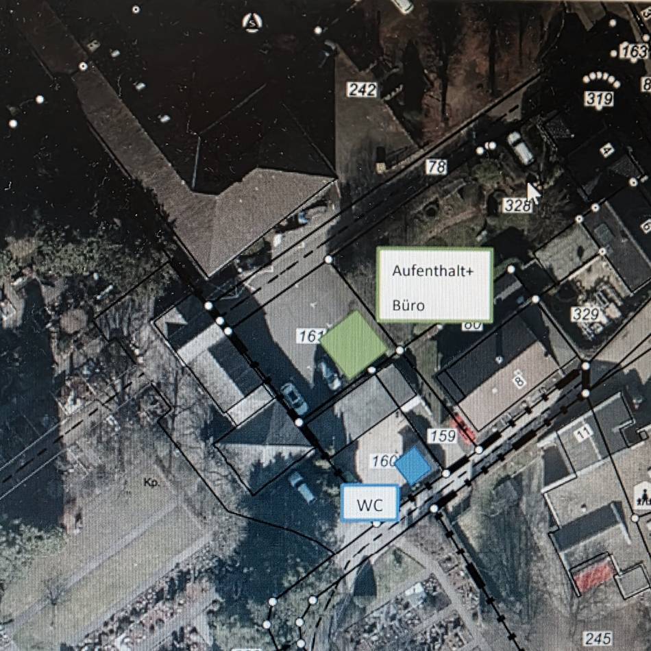 Verkauf der Hückeswagener KGS: Stadt will Container für Friedhofs-WC und -Verwaltung kaufen