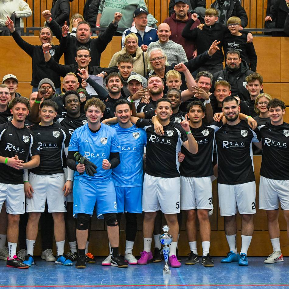 Nach langer Unterbrechung wegen Tribünen-Tumult: Victoria Mennrath ist Hallenstadtmeister von Mönchengladbach 2026