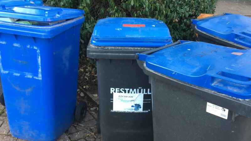 Müllabfuhr in Rheinberg: Papiermüll wird ab Freitag wieder abgeholt