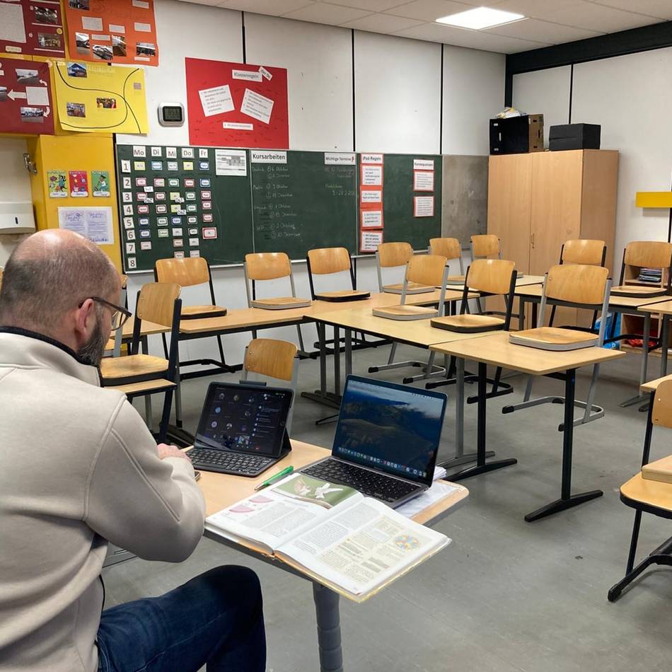 Distanzunterricht für die Schüler: Glatteis – Klassenräume blieben auch in Kevelaer leer