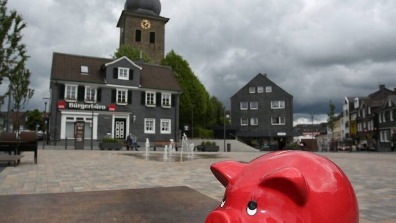 Politik in Radevormwald: Haushalt 2026 wird fast einstimmig verabschiedet