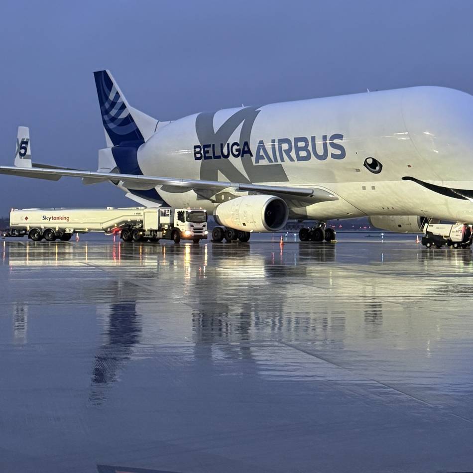 Airbus Beluga XL: Seltener Besuch am Flughafen Düsseldorf