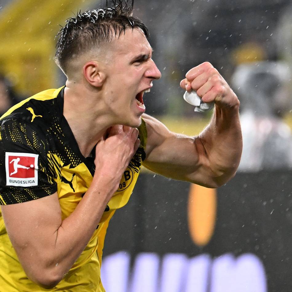 Vertrag läuft 2027 aus: BVB will Schlotterbeck „mit aller Power“ überzeugen