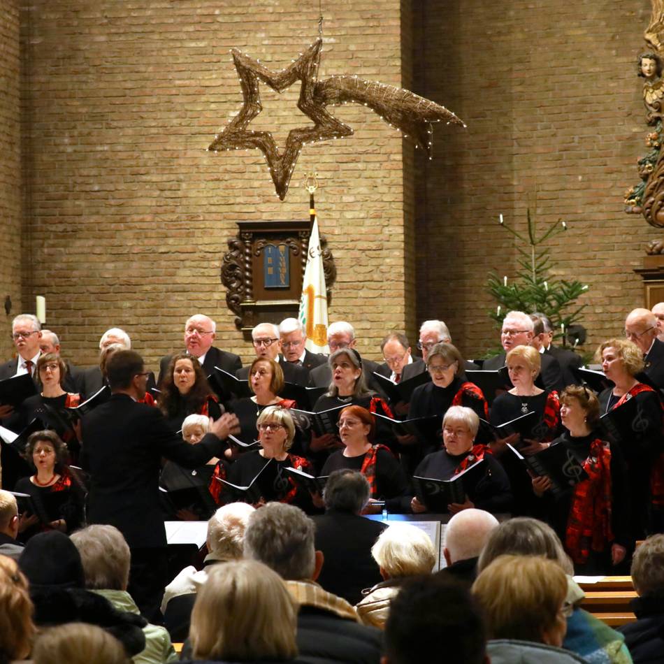 Weihnachtliche Musik in der Borther Kirche: Ein Konzert zum Zuhören und Mitsingen