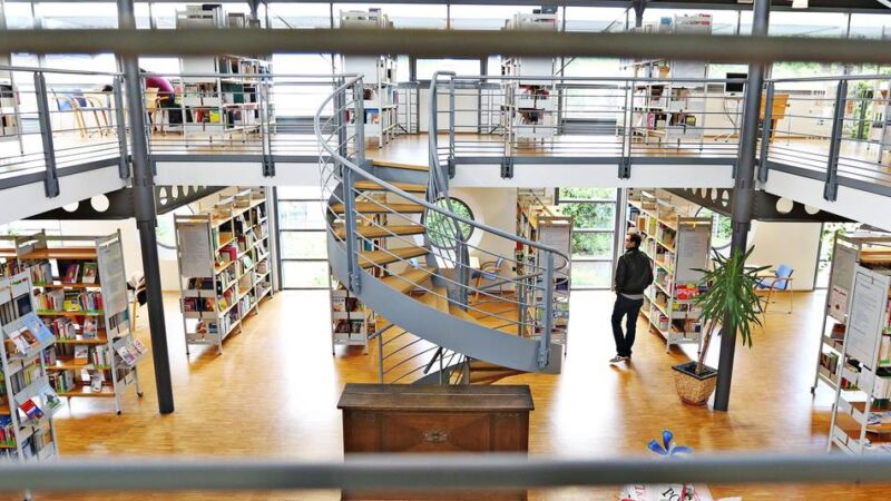 Lernort, Erzähltheater und Handarbeitstreff: Stadtbibliothek Dormagen – längst mehr als ein Ort der Bücher