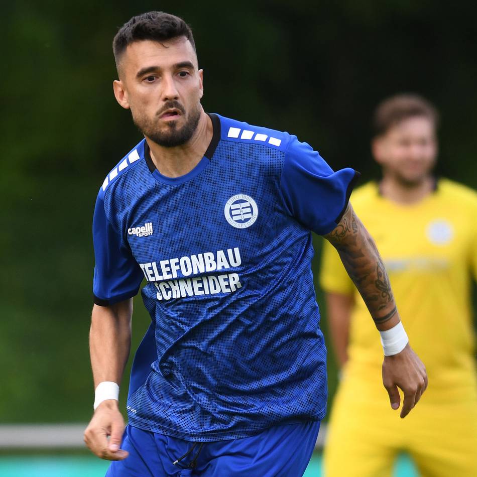 Torreicher Test: Turu 80 gewinnt knapp gegen Gerresheim