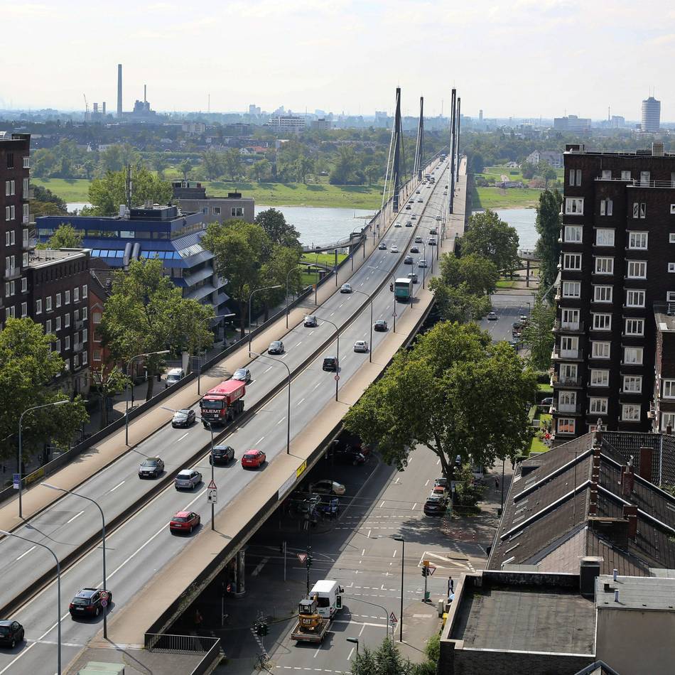 Mangelhafte Infrastruktur: Neubau der Theodor-Heuss-Brücke in Düsseldorf – so soll es schneller gehen