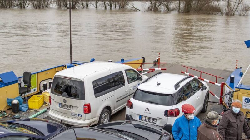 Zwischen Rheinberg-Orsoy und Duisburg-Walsum: Ab Dienstag fährt die Rheinfähre wieder