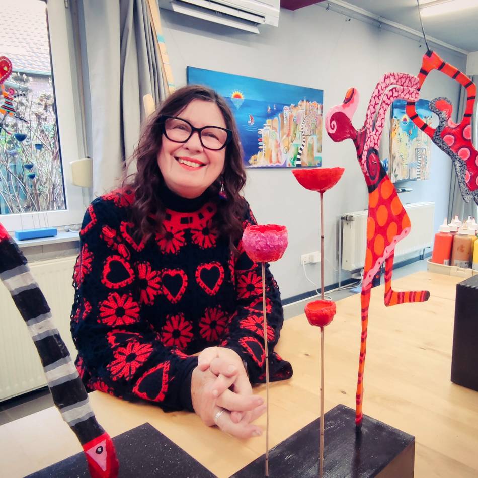 Ausstellung in Niederkrüchten: Wenn Abstraktion und Realität zusammenkommen